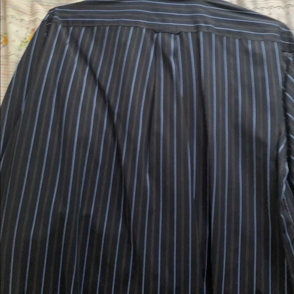 façonnable button down - Picture 3 of 3